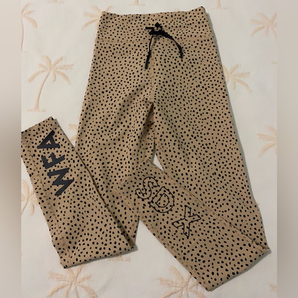 SDX White Fox Active leggings